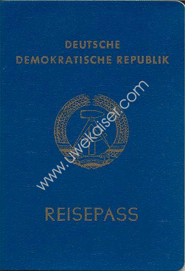 Reisepa der DDR Vorderseite